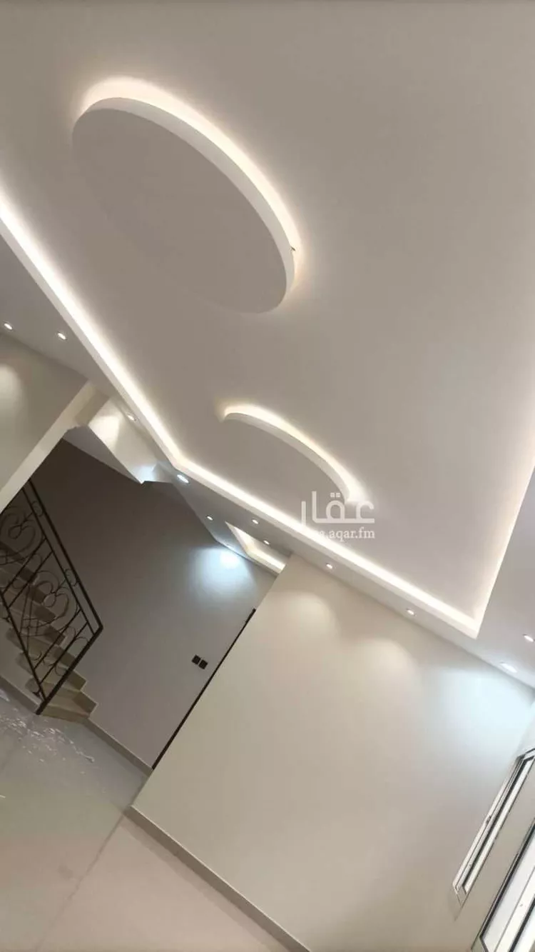 فيلا للبيع في شارع البقيعة, حي الدار البيضاء, مدينة الرياض, منطقة الرياض صورة 3