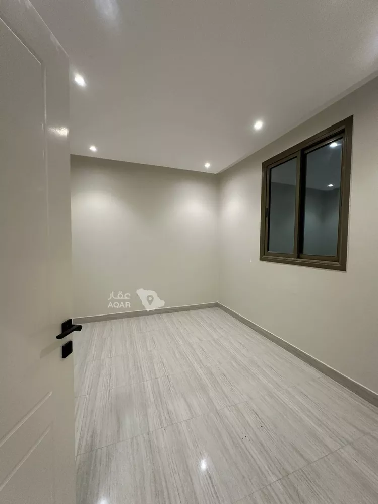 Apartment for Rent in Riyadh Al Maizilah 5