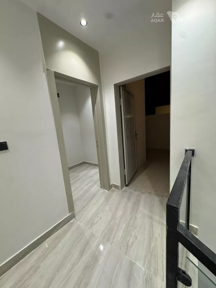 فيلا للإيجار في شارع الغزاله, حي طيبة, مدينة الرياض, منطقة الرياض 11