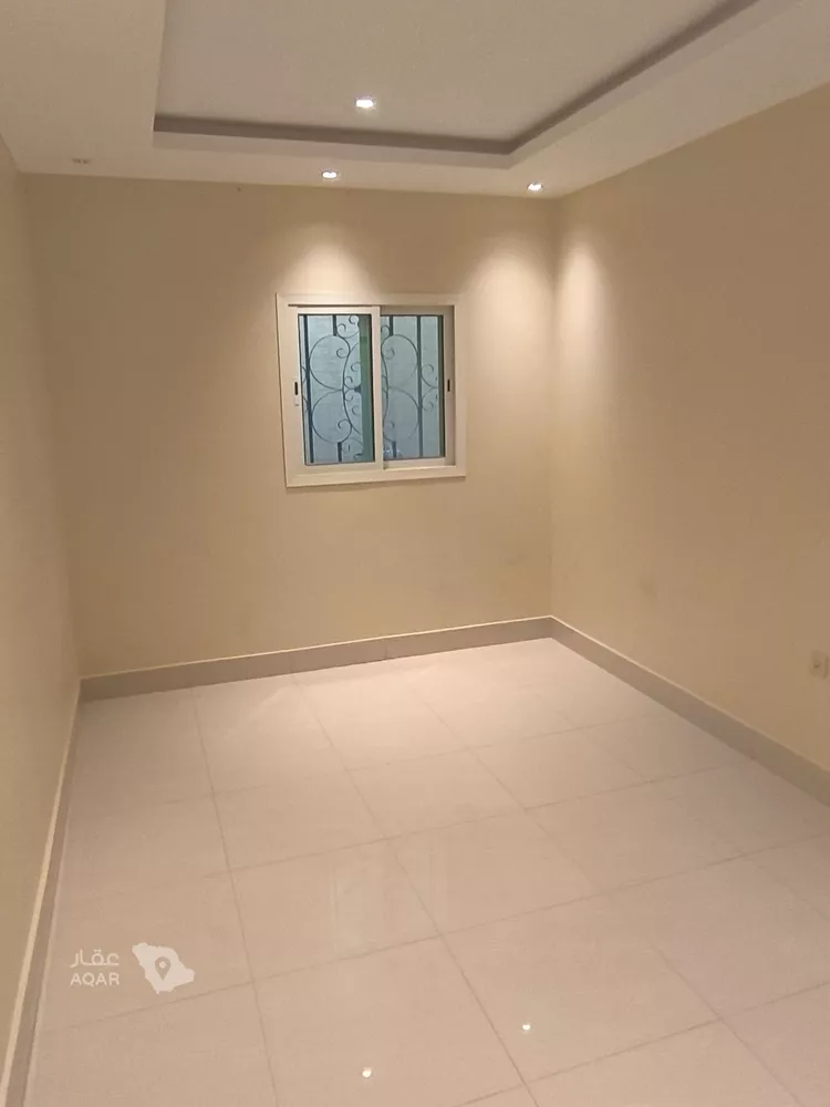 فيلا للإيجار في شارع انس بن مالك لفرعي, حي الياسمين, مدينة الرياض, منطقة الرياض صورة 3