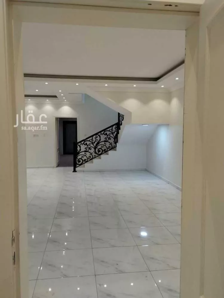 فيلا للإيجار في شارع ديلم بن فيروز, حي الفرسان, مدينة الدمام, المنطقة الشرقية 8