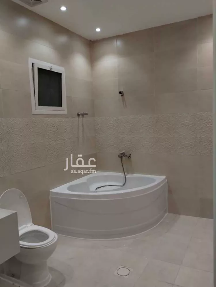 فيلا للإيجار في شارع ديلم بن فيروز, حي الفرسان, مدينة الدمام, المنطقة الشرقية 13