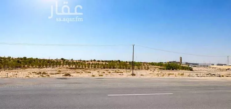 أرض للإيجار في شارع طريق الرياض الدمام السريع, حي محطه اومكو, مدينة بقيق, المنطقة الشرقية صورة 2