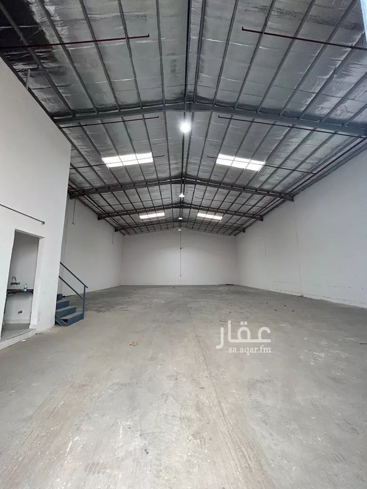 مستودع للإيجار في شارع الثوابية, حي السلي, مدينة الرياض, منطقة الرياض صورة 3