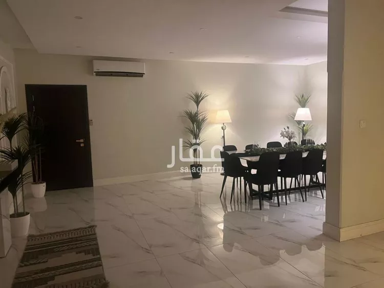فيلا للبيع في شارع عبدالله بن رشيد, حي الروضة, مدينة الرياض, منطقة الرياض صورة 4