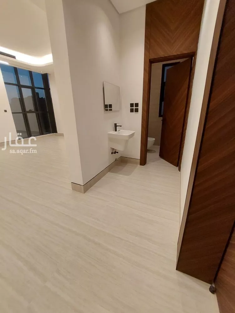 فيلا للبيع في شارع القلم, حي قرطبة, مدينة الرياض, منطقة الرياض صورة 2