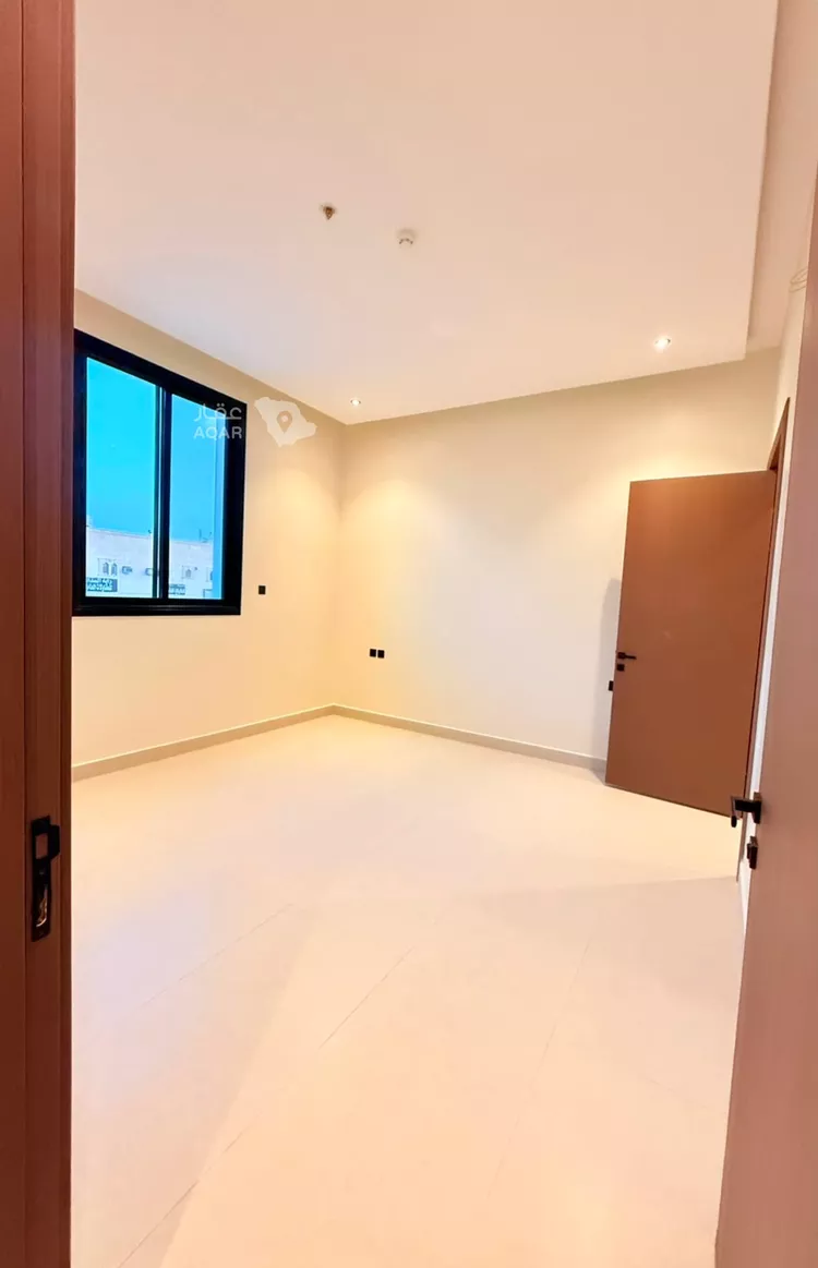 شقة للبيع في شارع المتنبي, حي المعيزيلة, مدينة الرياض, منطقة الرياض 8