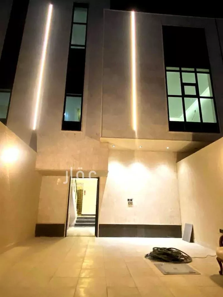 دور للبيع في شارع الحسن الرقي, حي طويق, مدينة الرياض, منطقة الرياض صورة 4