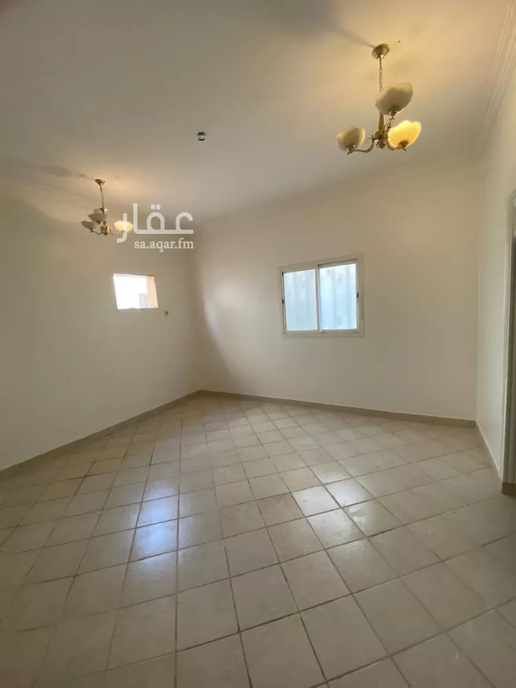 فيلا للبيع في شارع الرقعى, حي إشبيلية, مدينة الرياض, منطقة الرياض 6