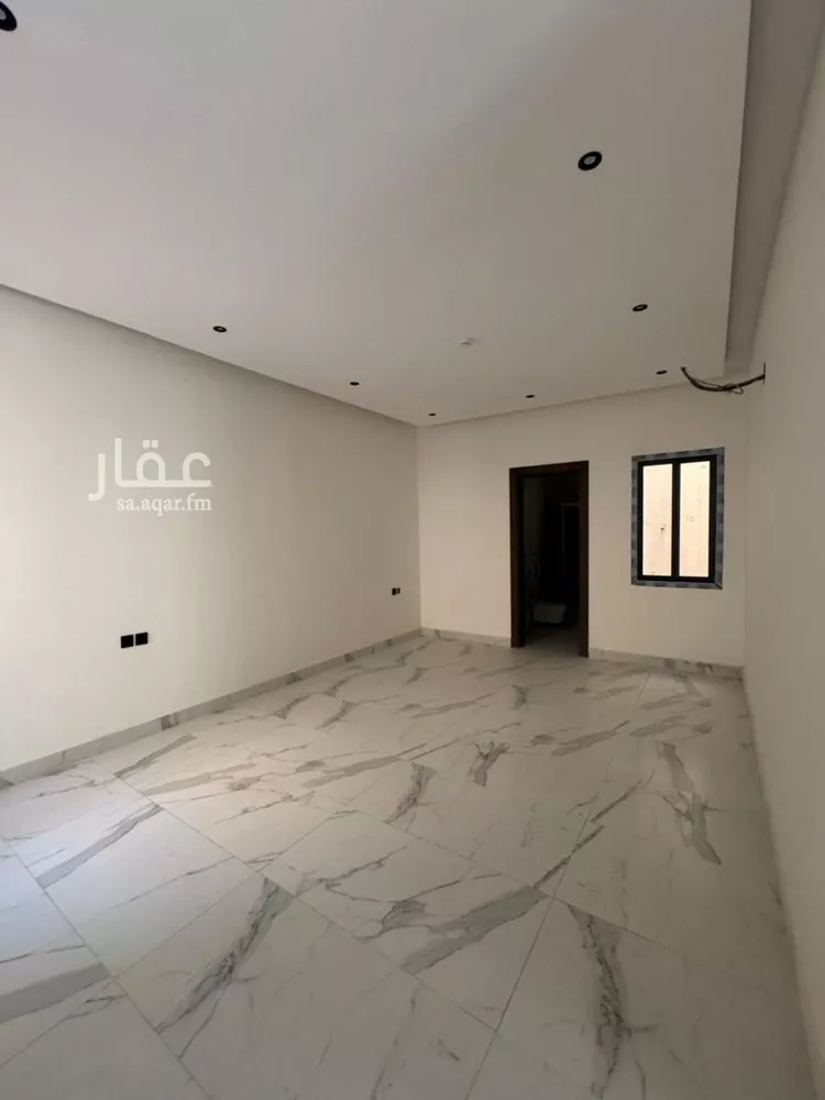 عمارة للبيع في شارع وادي الدواسر, حي القادسية, مدينة الرياض, منطقة الرياض صورة 3