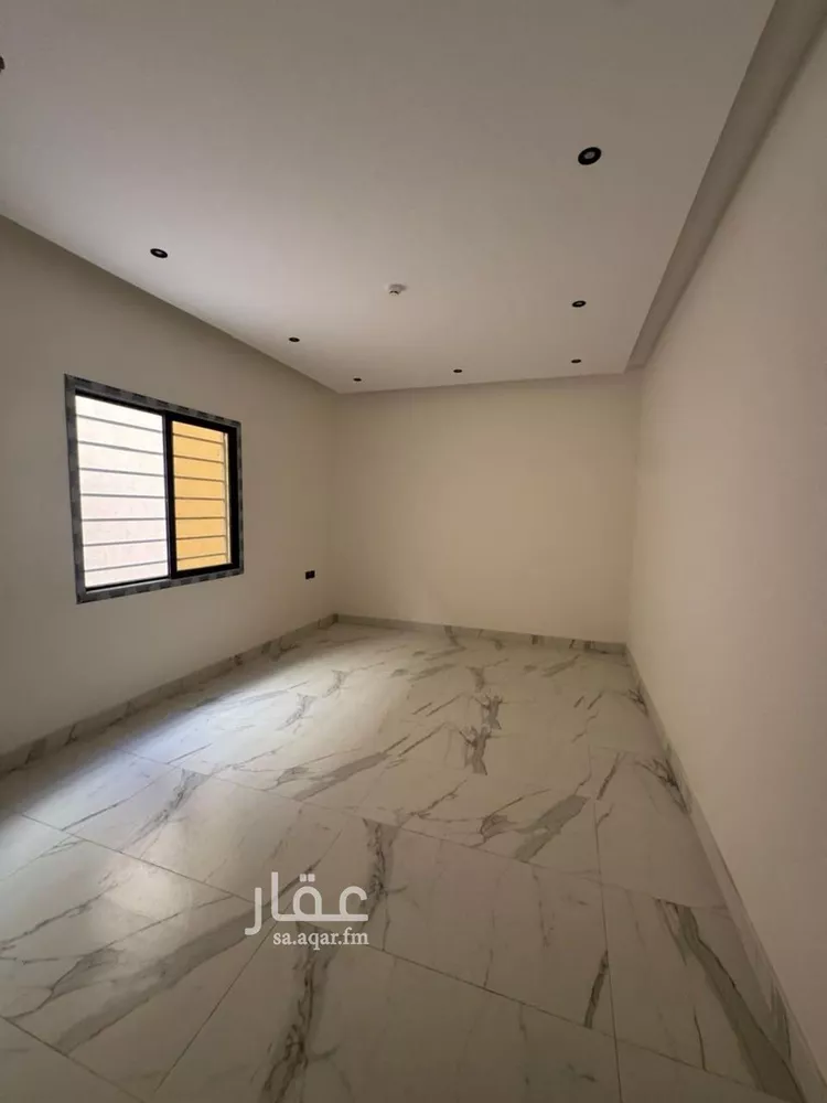 عمارة للبيع في شارع وادي الدواسر, حي القادسية, مدينة الرياض, منطقة الرياض 12