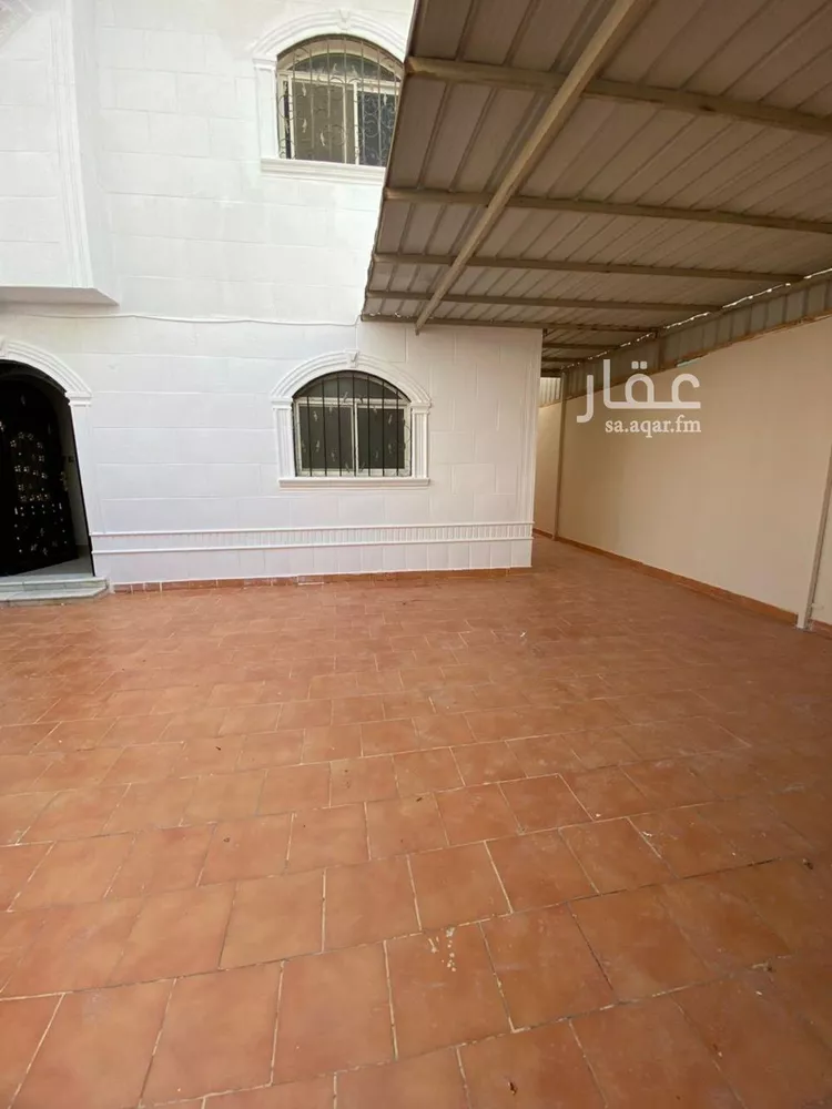 فيلا للبيع في شارع الرقعى, حي إشبيلية, مدينة الرياض, منطقة الرياض 10
