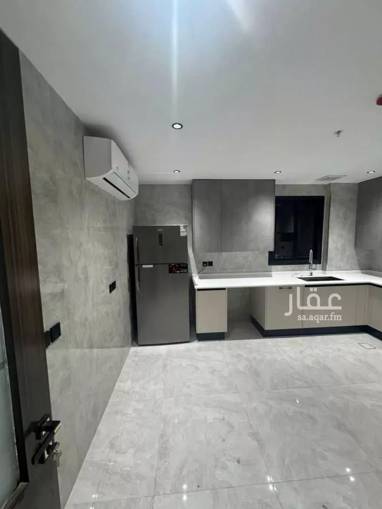 شقة للإيجار في شارع الملك عبد الله, حي الشاطئ الغربي, مدينة الدمام, المنطقة الشرقية صورة 4