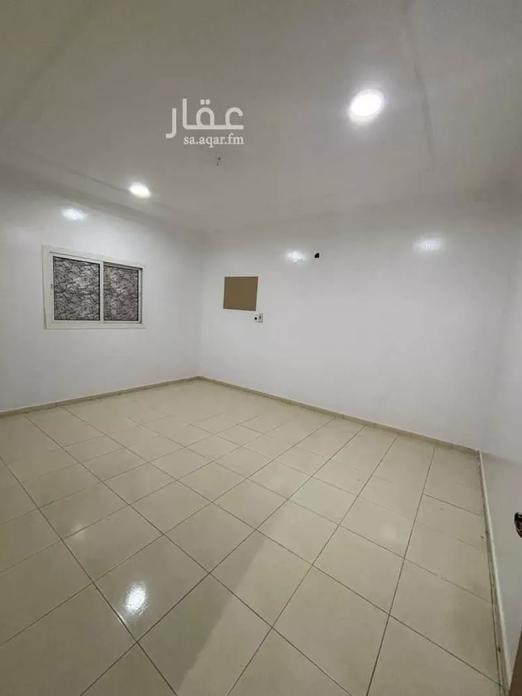 دور للإيجار في شارع اوس بن الارقم, حي طيبة, مدينة الدمام, المنطقة الشرقية صورة 3