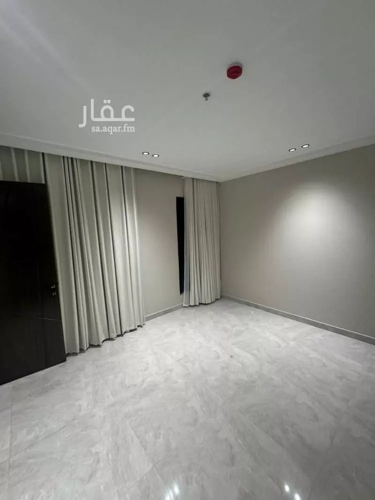 شقة للإيجار في شارع الملك عبد الله, حي الشاطئ الغربي, مدينة الدمام, المنطقة الشرقية صورة 2