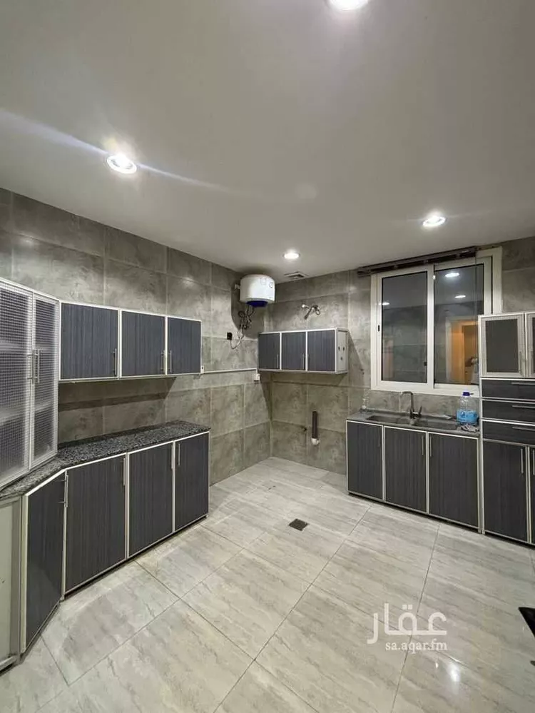 شقة للبيع في شارع الزواوي, حي الزهور, مدينة الدمام, المنطقة الشرقية صورة 5