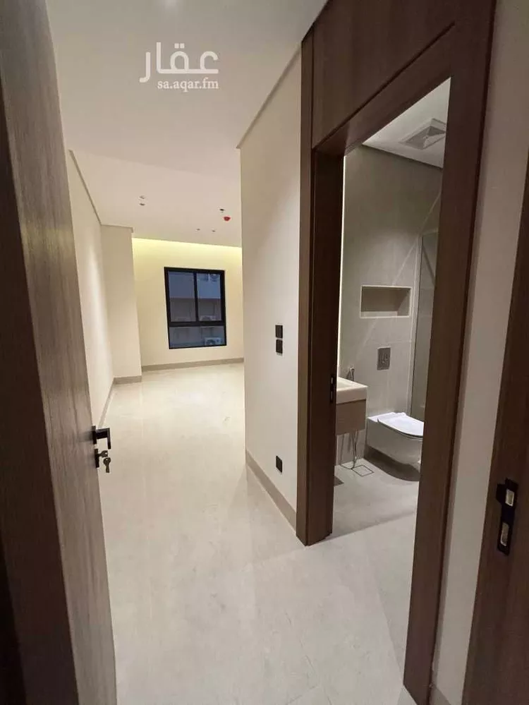 شقة للإيجار في شارع الالمعي, حي البندرية, مدينة الخبر, المنطقة الشرقية 14