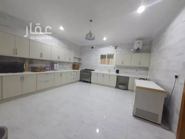 فيلا للبيع في شارع 40 الشرقية, حي الشرقية, مدينة أبها, منطقة عسير صورة 3