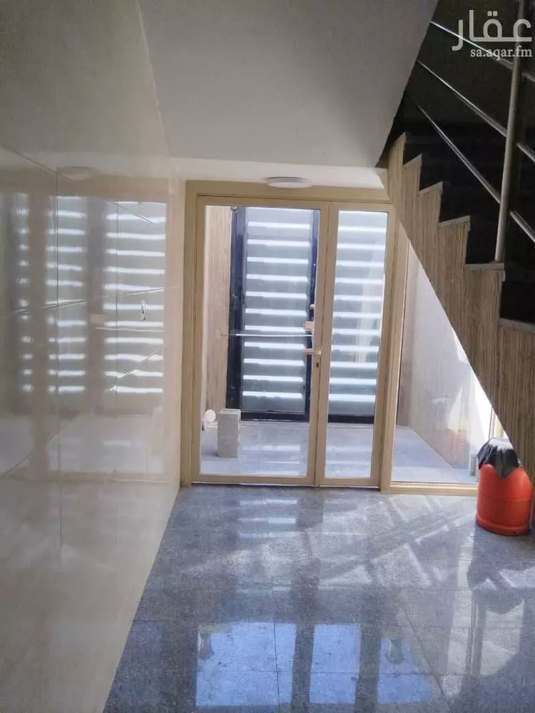 عمارة للبيع في شارع شداد بن عبدالله, حي الصفاء الثالث, مدينة الاحساء, المنطقة الشرقية صورة 4