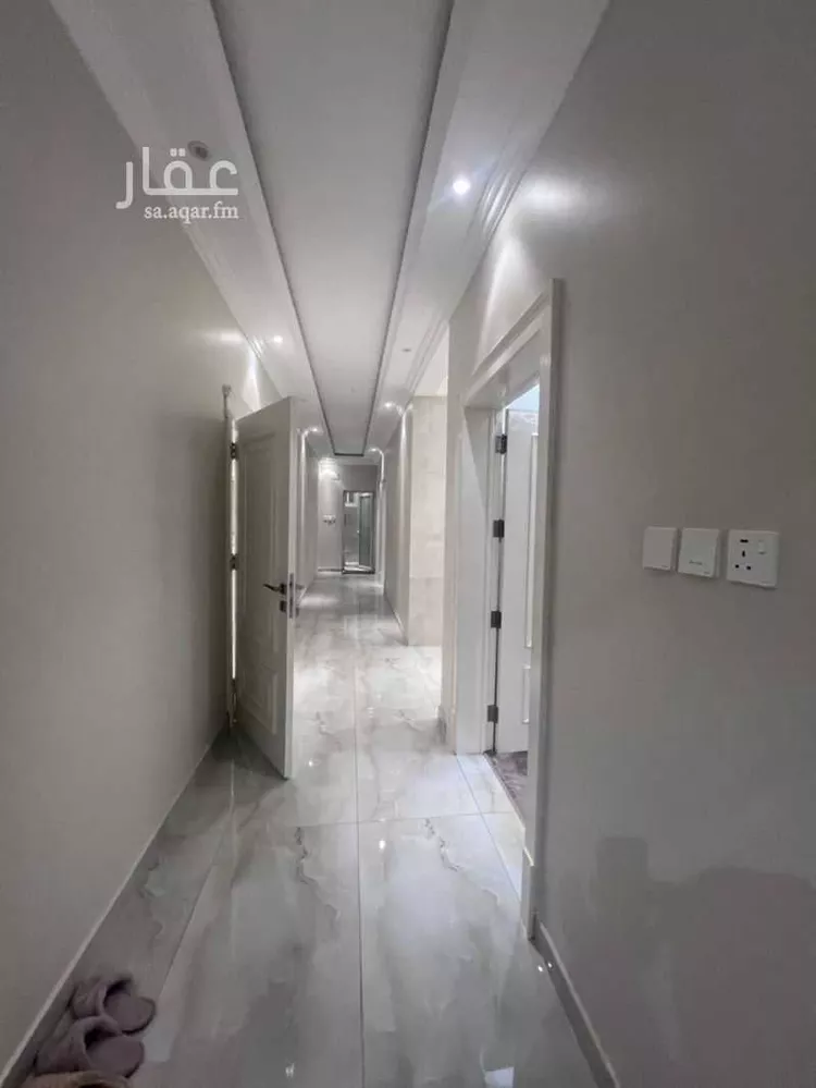 عمارة للبيع في شارع الرقة, حي الزهور, مدينة أبها, منطقة عسير 11