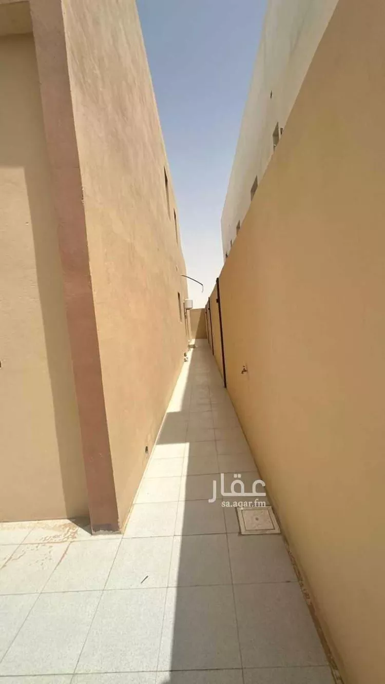 فيلا للبيع في شارع حي ج13 85, حي البساتين - بقيق, مدينة بقيق, المنطقة الشرقية صورة 4