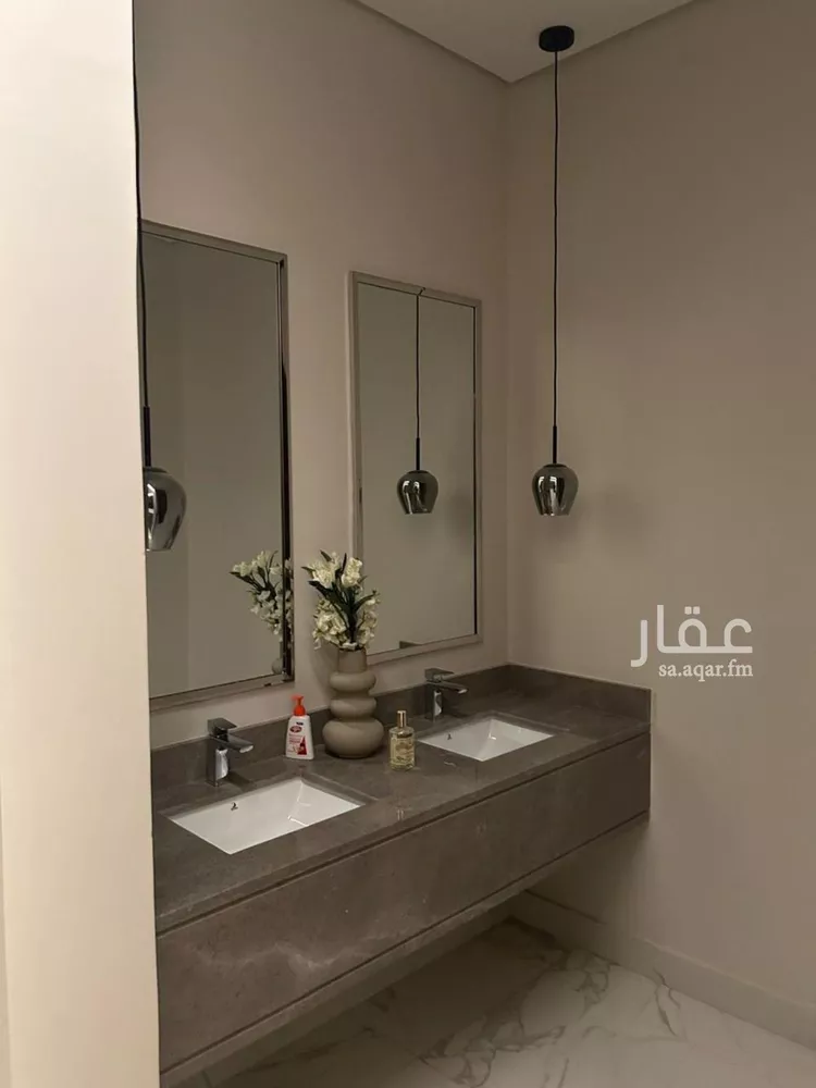 فيلا للبيع في شارع رقم 356, حي النرجس, مدينة الرياض, منطقة الرياض