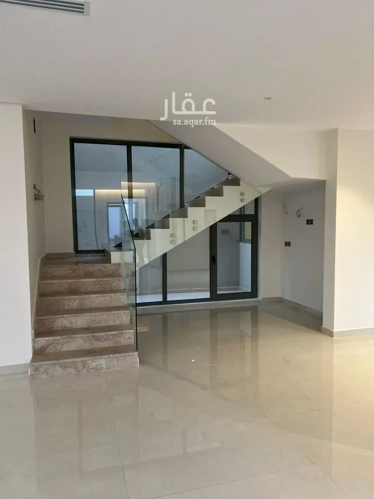 فيلا للبيع في شارع مسلم بن عبيدالله, حي العارض, مدينة الرياض, منطقة الرياض 9