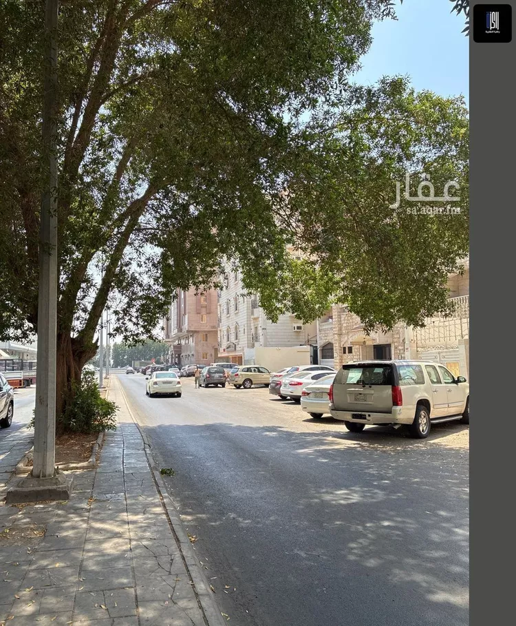 أرض للبيع في شارع حاتم الطائي, حي العزيزية, مدينة جدة, منطقة مكة المكرمة