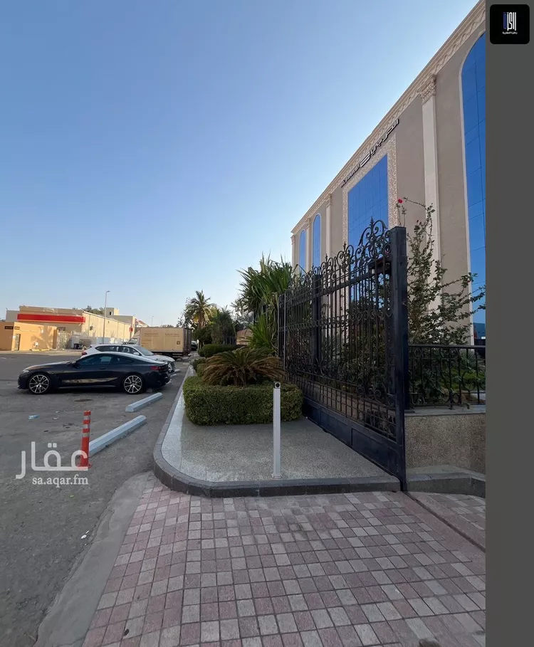 مكتب تجاري للإيجار في شارع طريق الملك عبدالعزيز, حي المرجان, مدينة جدة, منطقة مكة المكرمة صورة 2