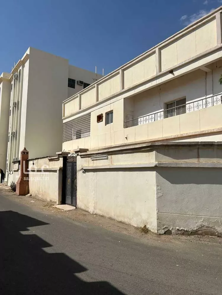 عمارة للبيع في شارع ممر السعيد ، حي الفهد ، بيشة ، بيشة