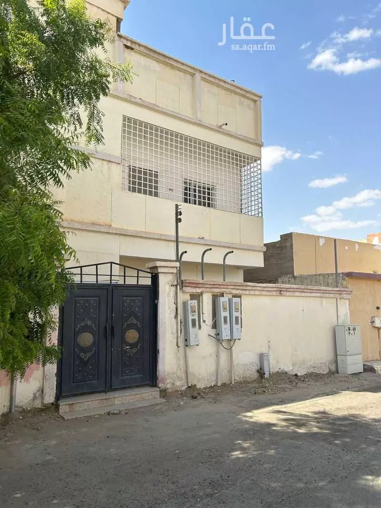 عمارة للبيع في شارع ممر السعيد ، حي الفهد ، بيشة ، بيشة صورة 2