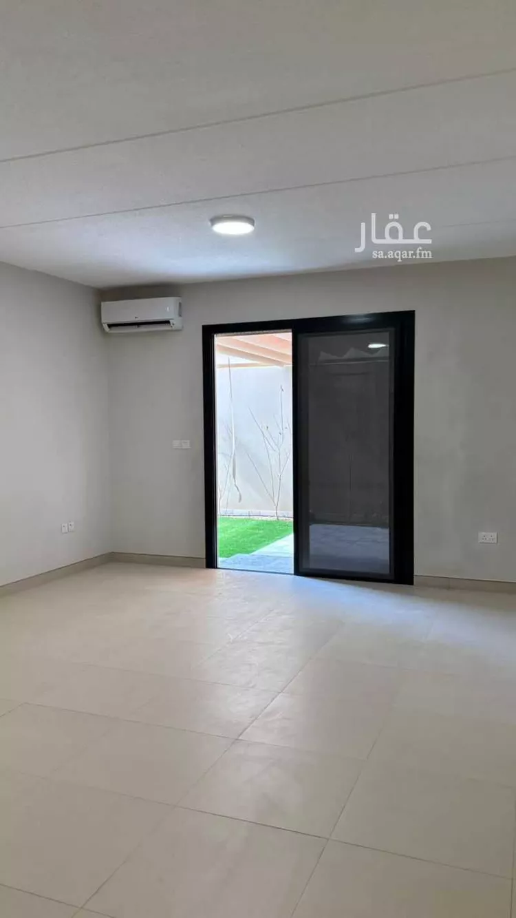 فيلا للإيجار في شارع رقم 1040, حي سدرة, مدينة الرياض, منطقة الرياض 11
