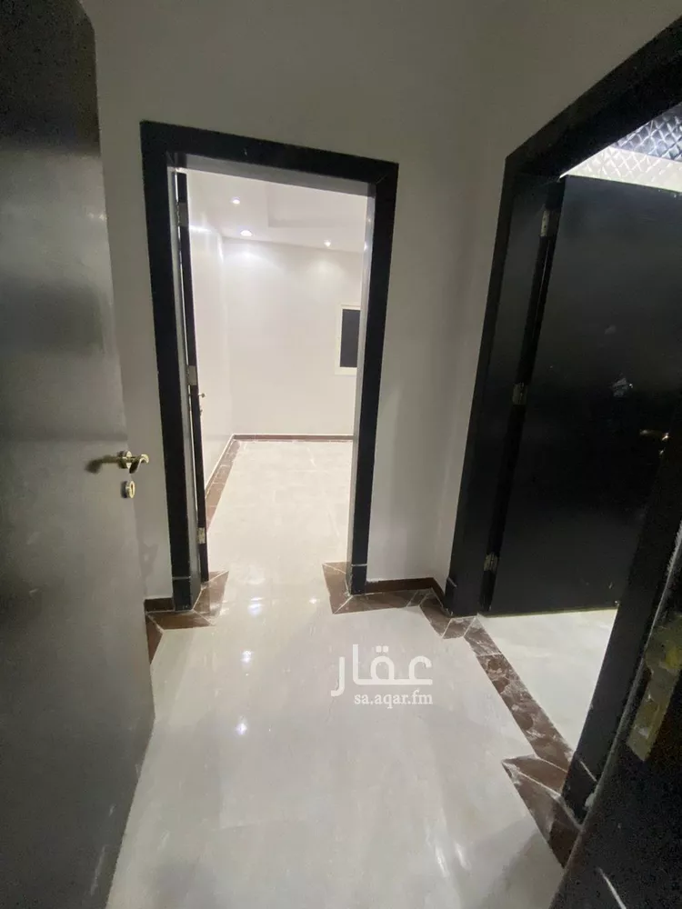 فيلا للإيجار في شارع حسن حسني عبدالوهاب, حي الرمال, مدينة الرياض, منطقة الرياض صورة 3