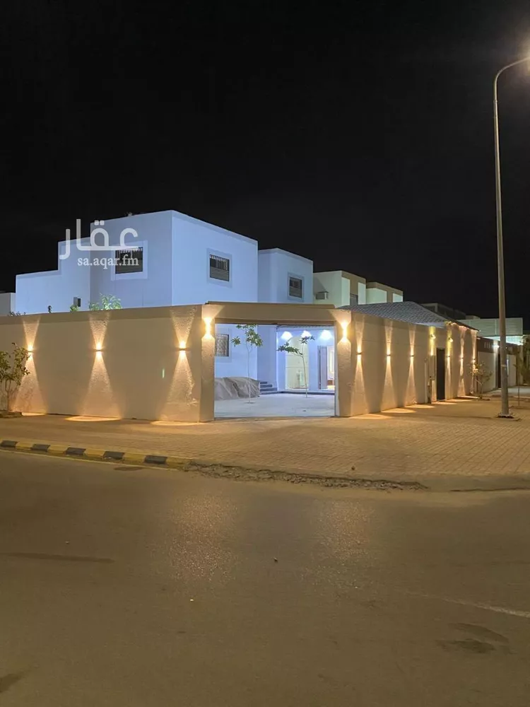 فيلا للبيع في شارع عمرو بن قيس ، حي الإسكان ، تبوك ، منطقة تبوك صورة 2