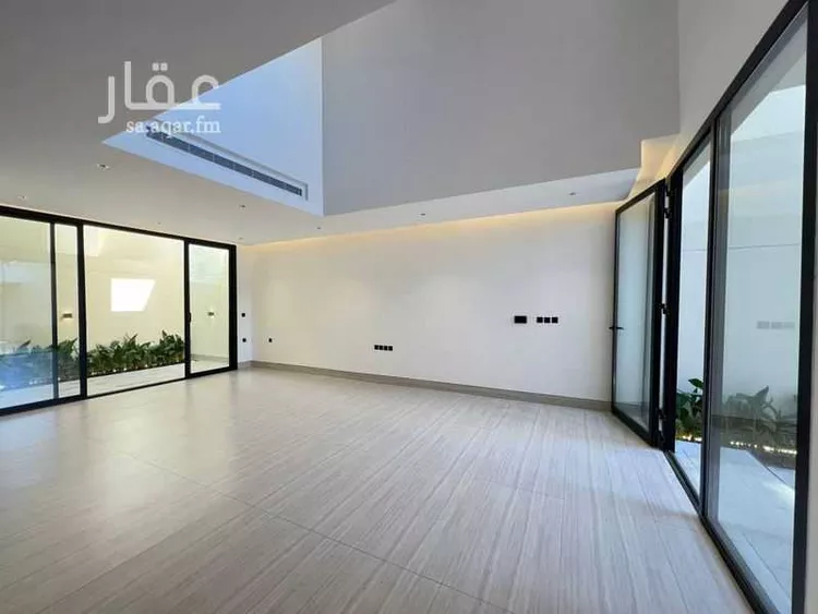 فيلا للبيع في شارع أحمد بن محمد الجزري, حي النرجس, مدينة الرياض, منطقة الرياض صورة 4