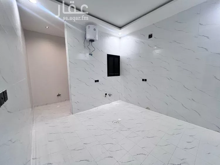 دور للبيع في شارع جبل علي, حي القادسية, مدينة الرياض, منطقة الرياض 6