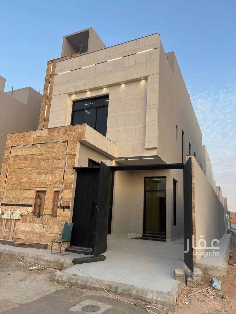 دور للبيع في شارع الصرح, حي المعيزيلة, مدينة الرياض, منطقة الرياض صورة 2