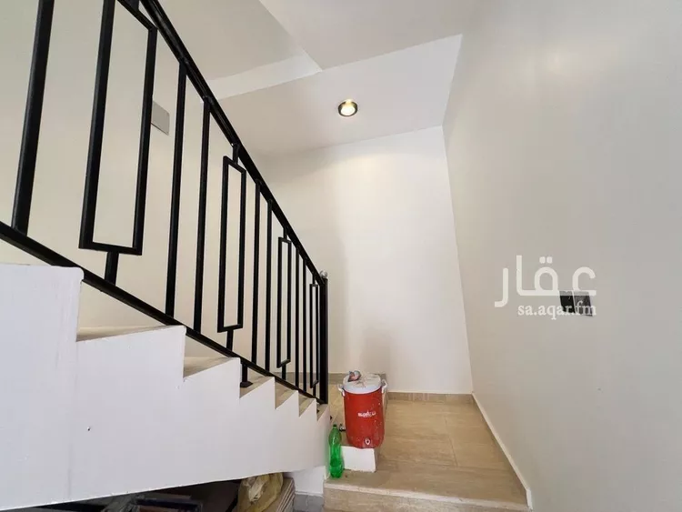 دور للبيع في شارع جرير بن حازم, حي الرمال, مدينة الرياض, منطقة الرياض صورة 2