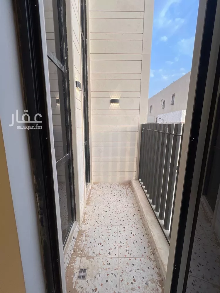 دور للبيع في شارع جبل حليت, حي قرطبة, مدينة الرياض, منطقة الرياض 7