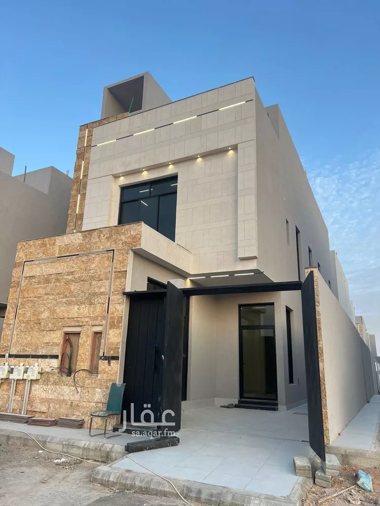 دور للبيع في شارع الصرح, حي المعيزيلة, مدينة الرياض, منطقة الرياض