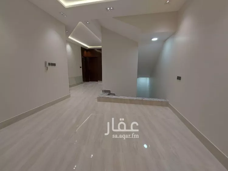 فيلا للبيع في شارع عمر بن أبي المعالي, حي العارض, مدينة الرياض, منطقة الرياض صورة 4