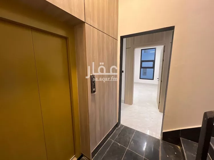 دور للبيع في شارع الصرح, حي المعيزيلة, مدينة الرياض, منطقة الرياض صورة 4