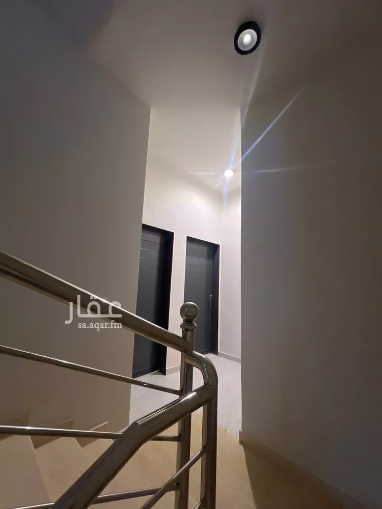 Floor for Sale in Riyadh Al Qadisiyah صورة 4