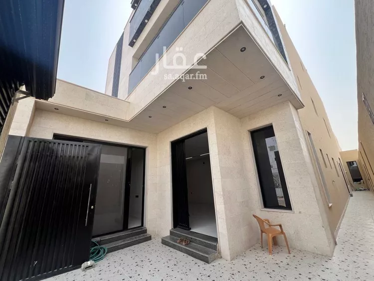 دور للبيع في شارع رقم 26, حي الجنادرية, مدينة الرياض, منطقة الرياض صورة 2