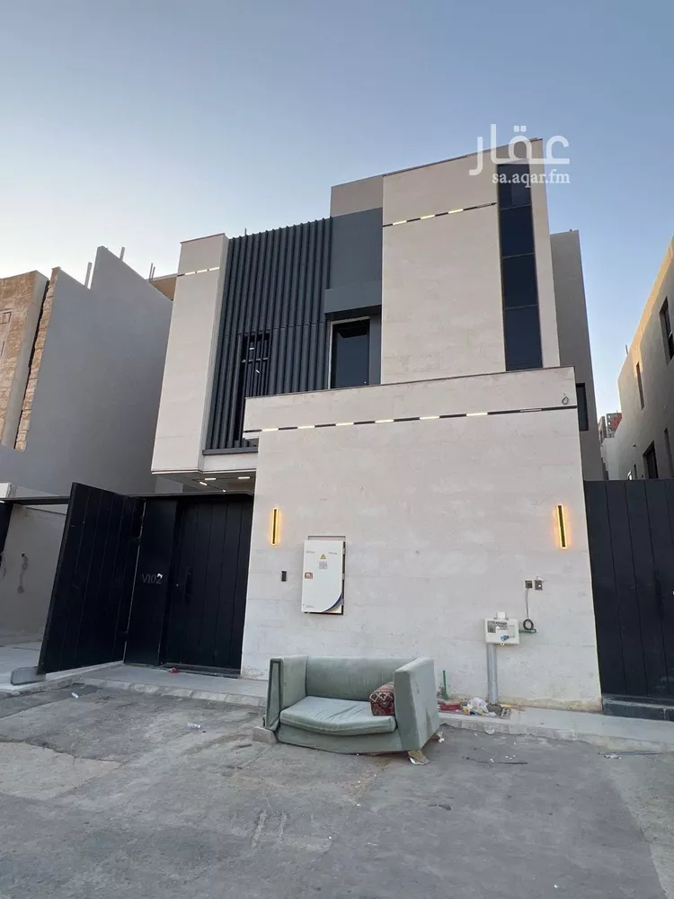 فيلا للبيع في شارع الرميم, حي المعيزيلة, مدينة الرياض, منطقة الرياض صورة 2