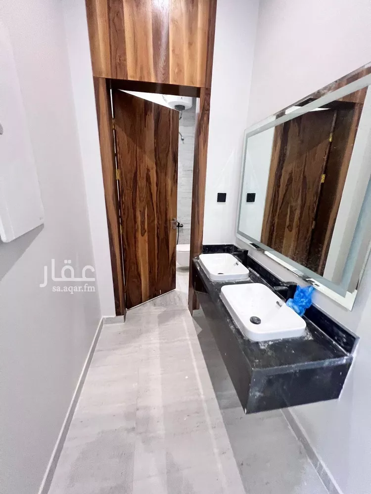 دور للبيع في شارع جبل علي, حي القادسية, مدينة الرياض, منطقة الرياض صورة 5
