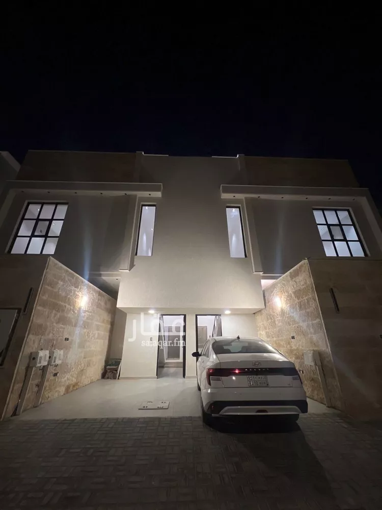 دور للبيع في شارع رقم 62, حي المونسية, مدينة الرياض, منطقة الرياض صورة 3