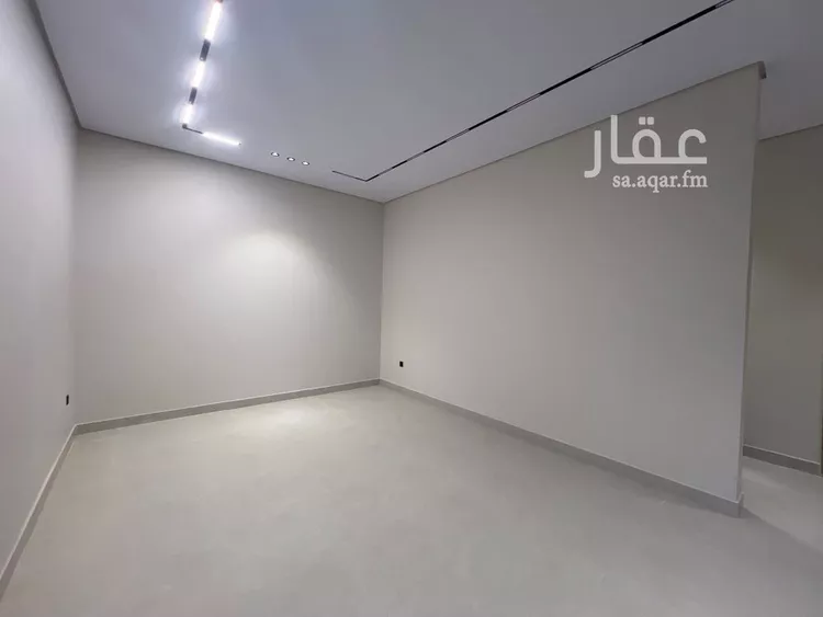 دور للبيع في شارع رقم 322, حي المونسية, مدينة الرياض, منطقة الرياض صورة 5