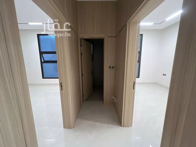 دور للبيع في شارع الصرح, حي المعيزيلة, مدينة الرياض, منطقة الرياض 11