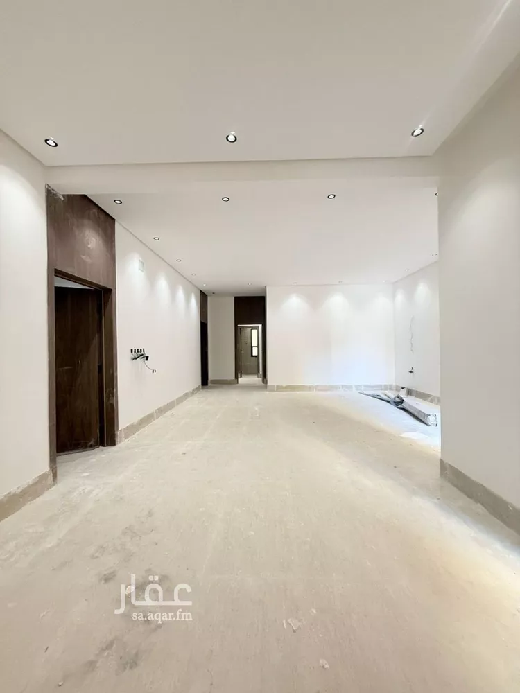دور للبيع في شارع المفتي, حي طويق, مدينة الرياض, منطقة الرياض صورة 3